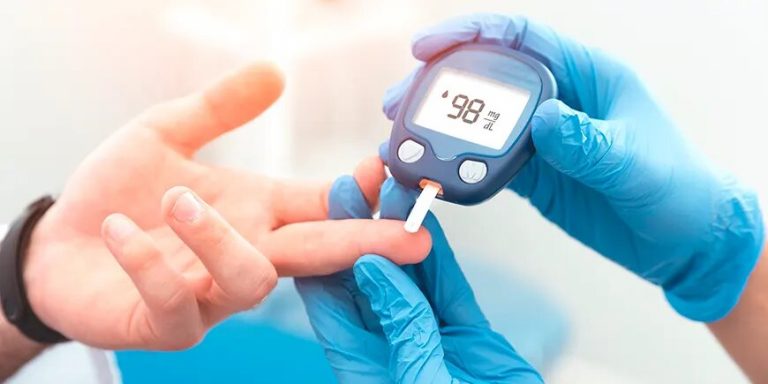 ¿Sabes cómo evitar complicaciones de la diabetes”
