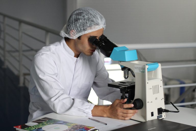 Pacientes con enfermedades raras esperan cerca de 10 años para obtener un diagnóstico