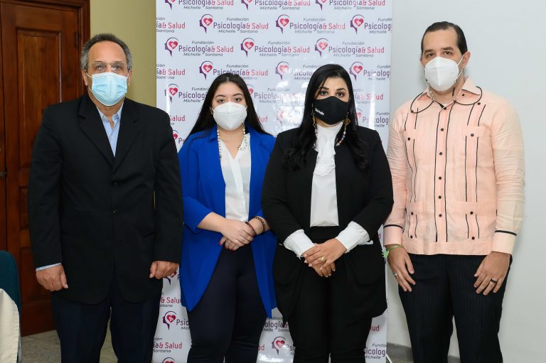 Fundación Psicología y Salud Michelle Santana clausura diplomados