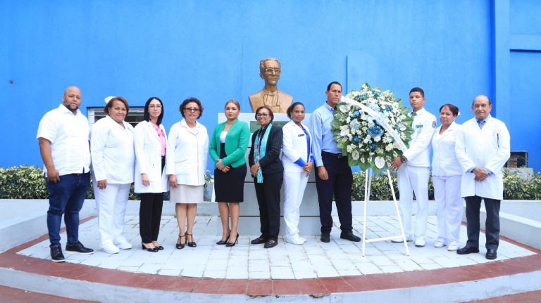 Moscoso Puello desarrolla actividades por 63 aniversario